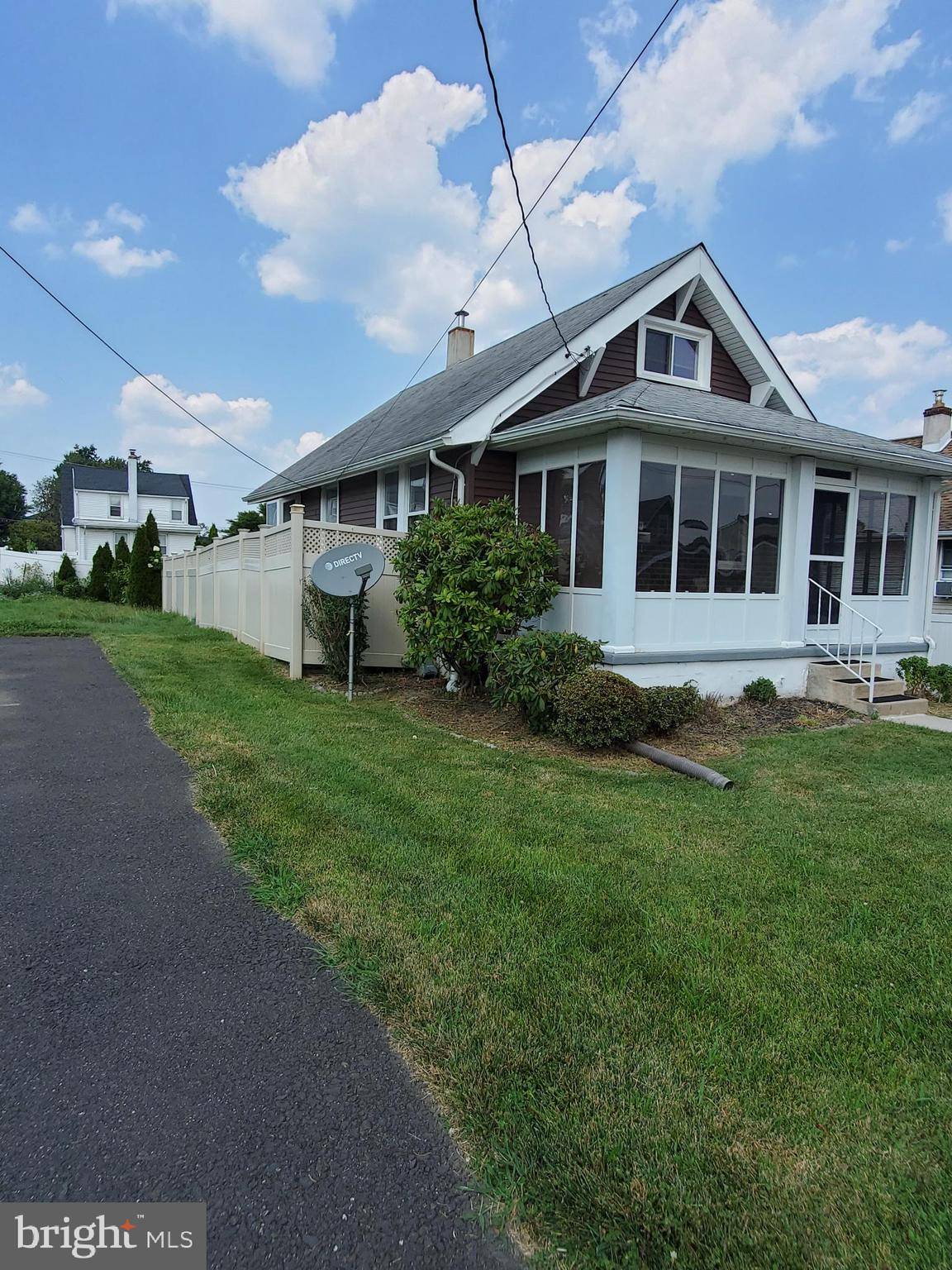 Willow Grove, PA 19090,245 WARREN ST