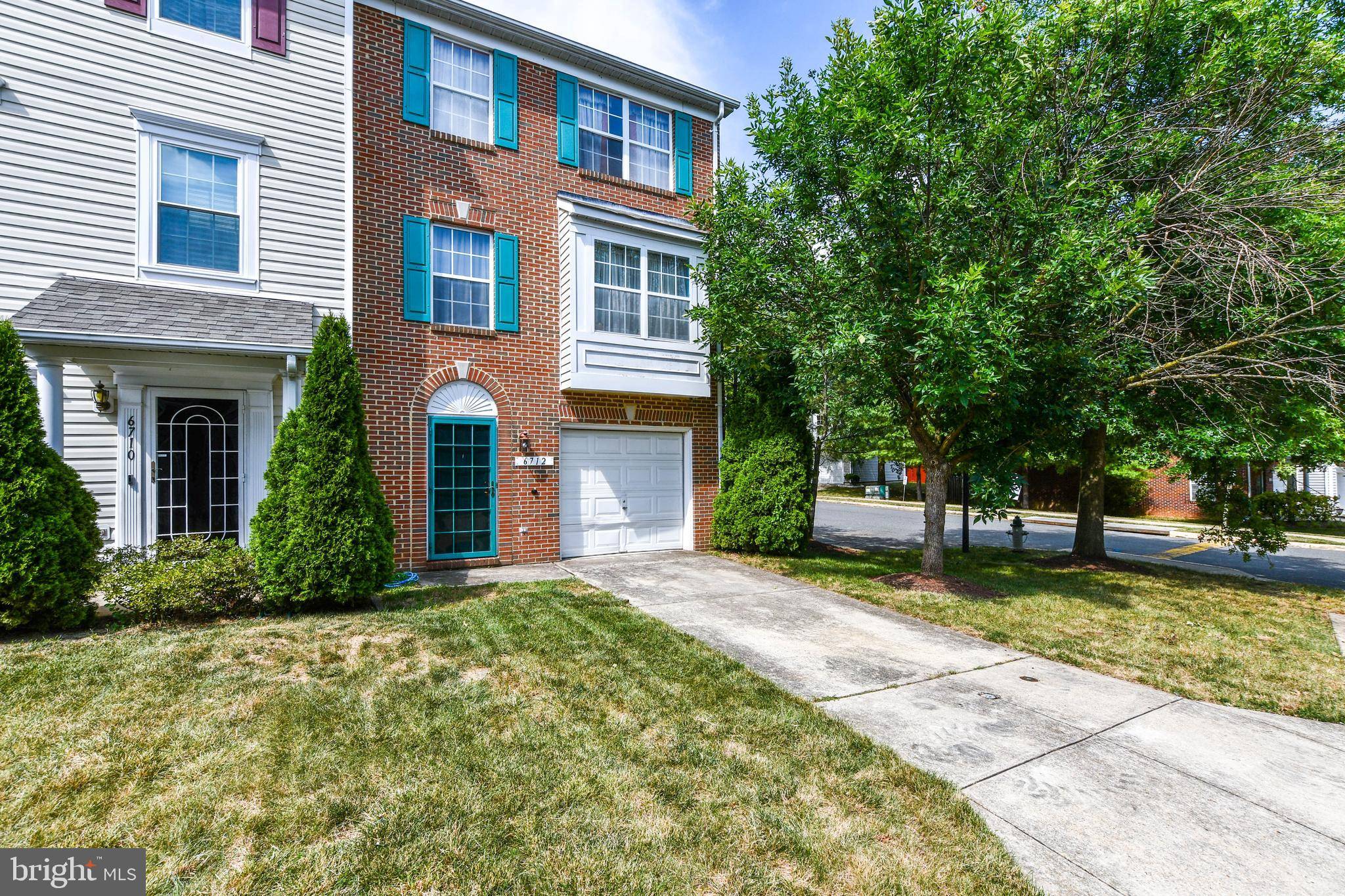 District Heights, MD 20747,6712 DARKWOOD CT