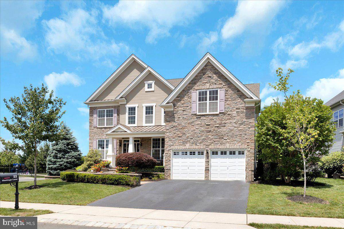 Monroe Township, NJ 08831,23 HASTINGS LN