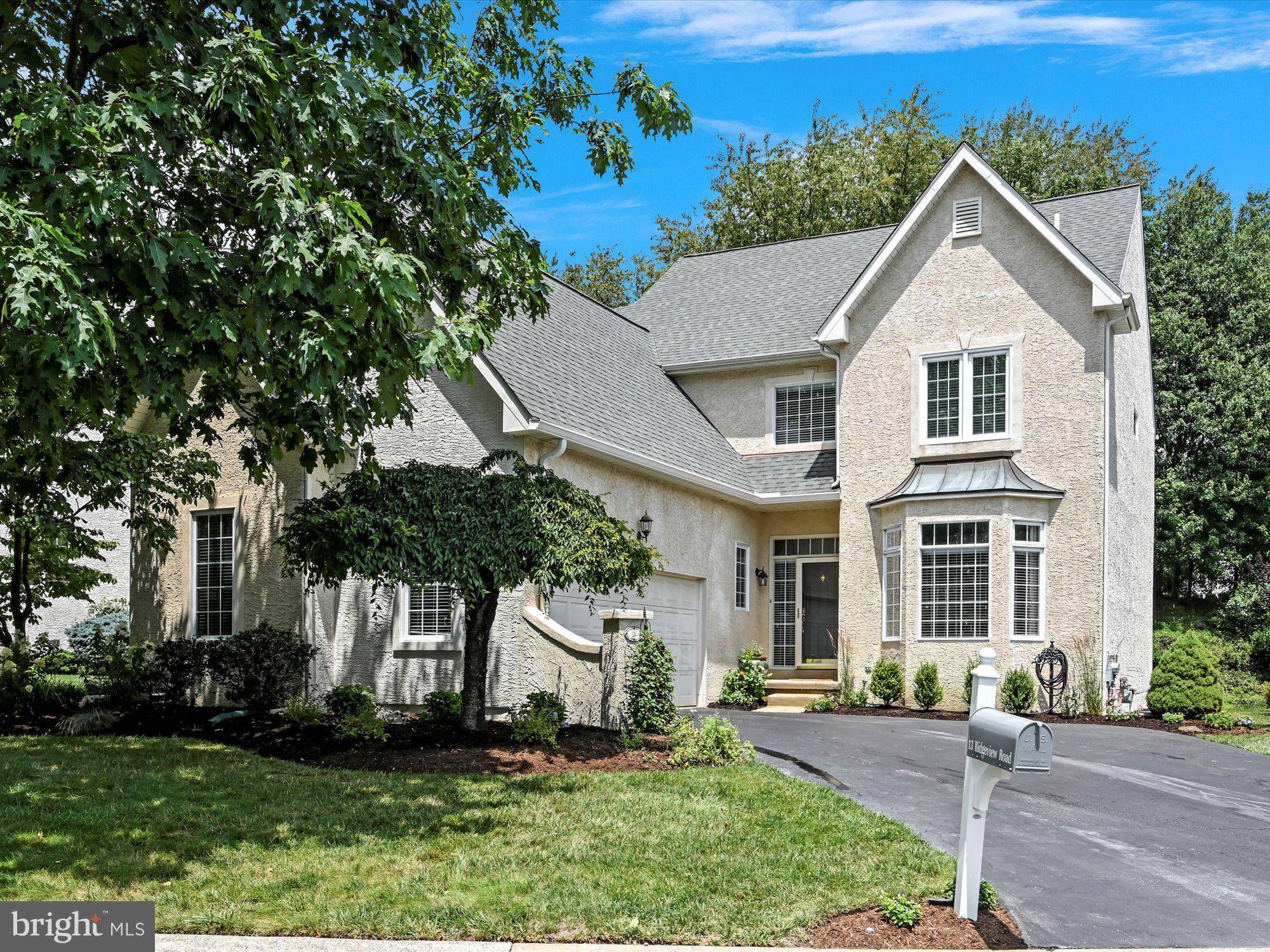 Newtown Square, PA 19073,13 RIDGEVIEW RD