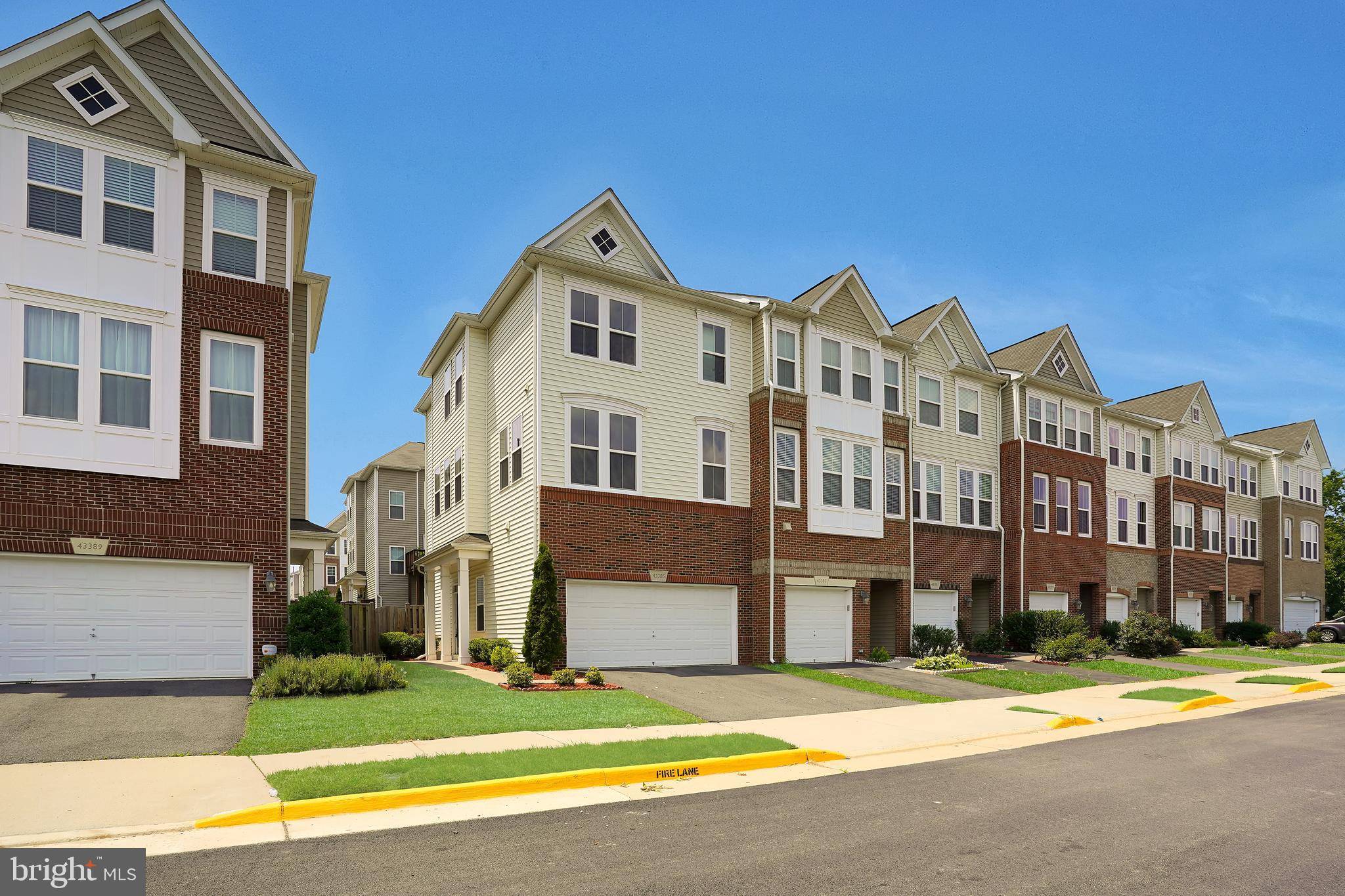 Ashburn, VA 20147,43385 RICKENBACKER SQ