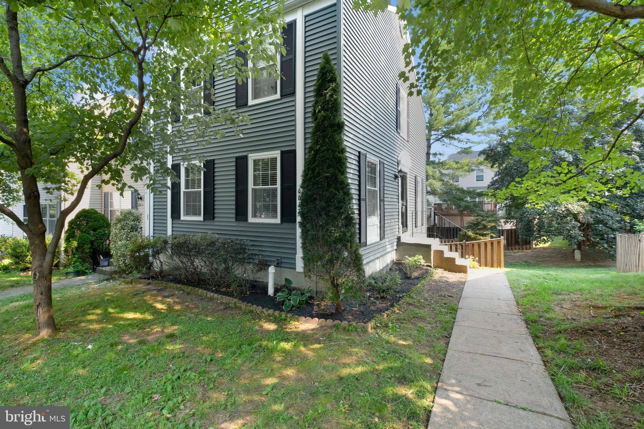 Alexandria, VA 22315,6612 BRIARLEIGH WAY