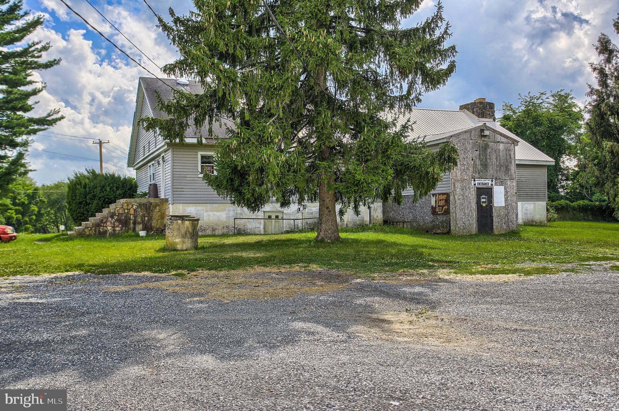 Delta, PA 17314,517 AUBEL RD