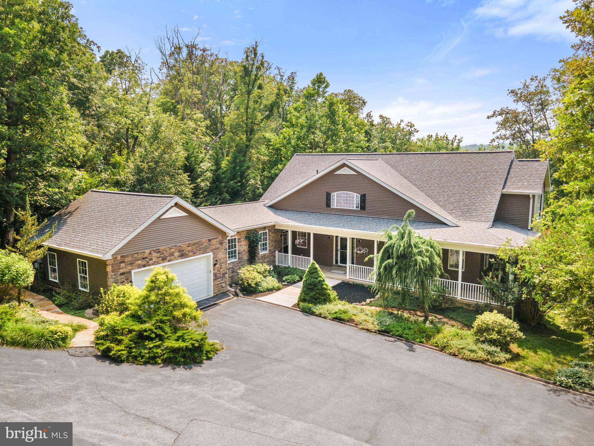 Harpers Ferry, WV 25425,20 RIVER FOREST LN