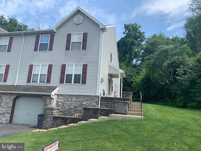 Reading, PA 19608,1540 HURON DR