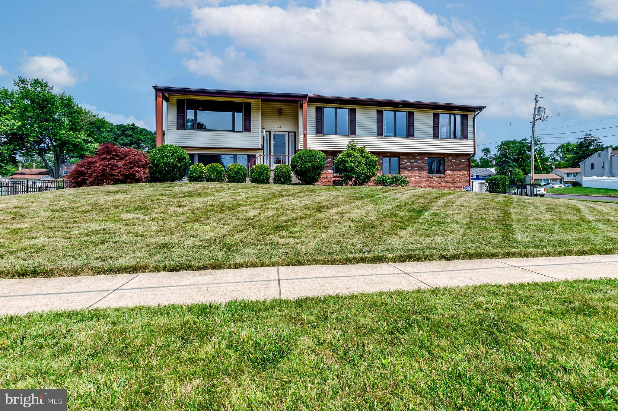 Morrisville, PA 19067,130 LIONS DR