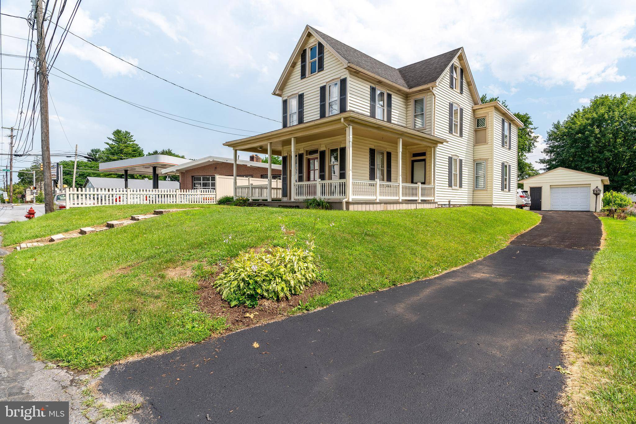 Brownstown, PA 17508,8 W MAIN ST