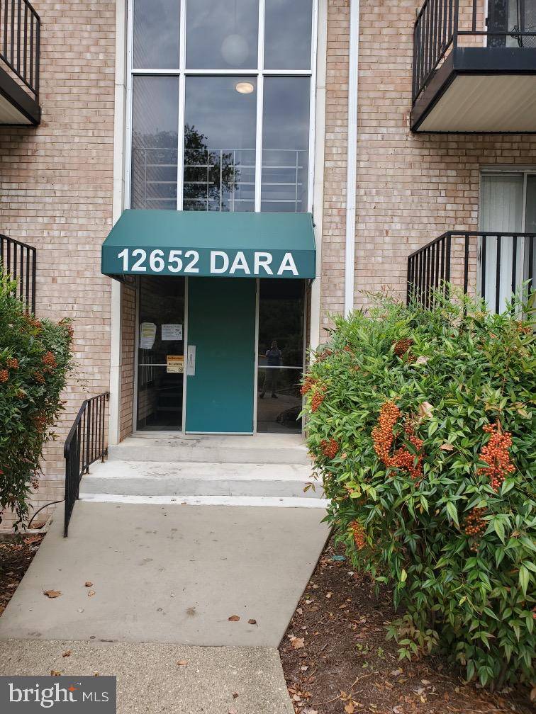 Woodbridge, VA 22192,12652 DARA DR #303