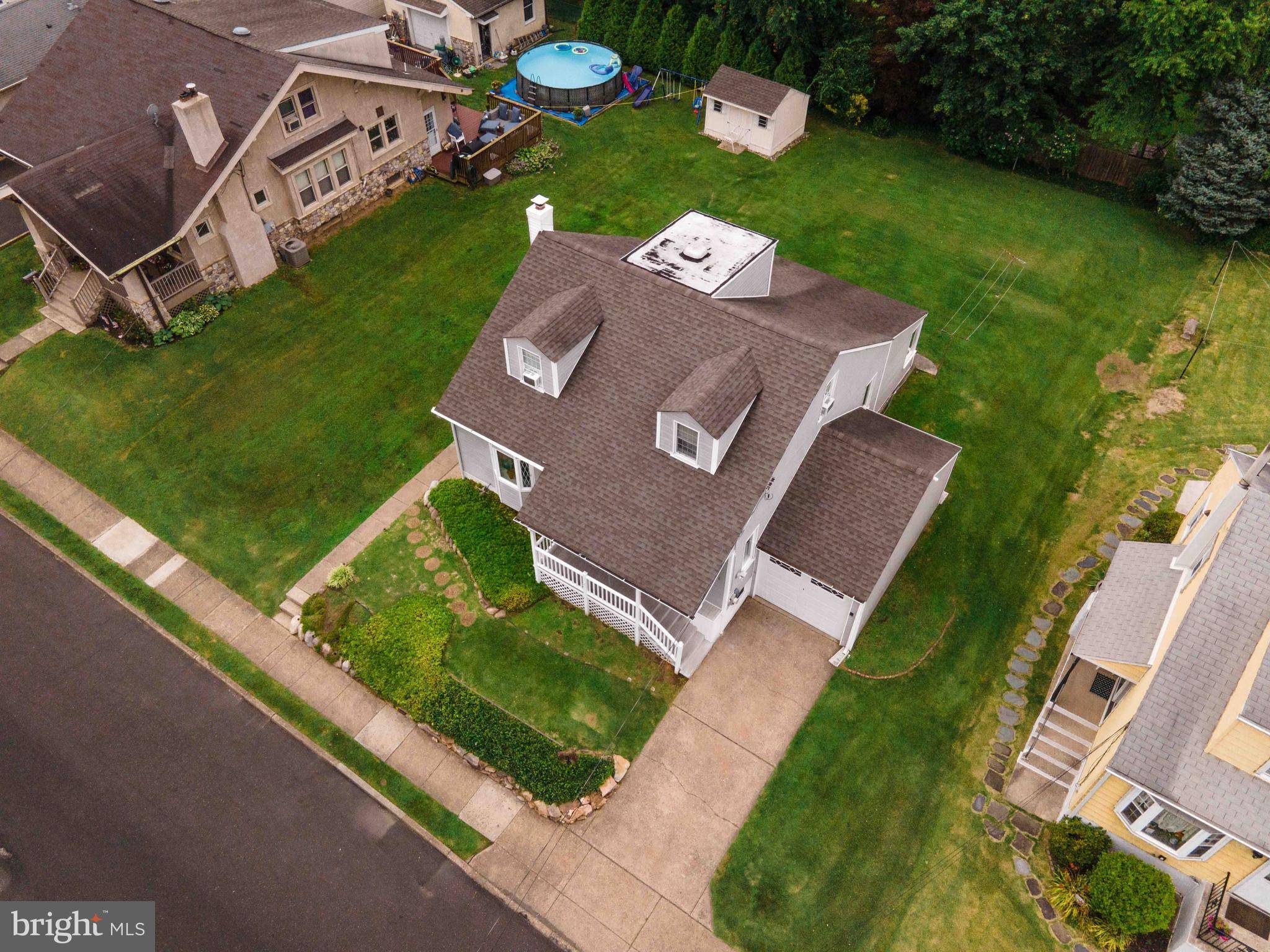 Glenside, PA 19038,526 TENNIS AVE