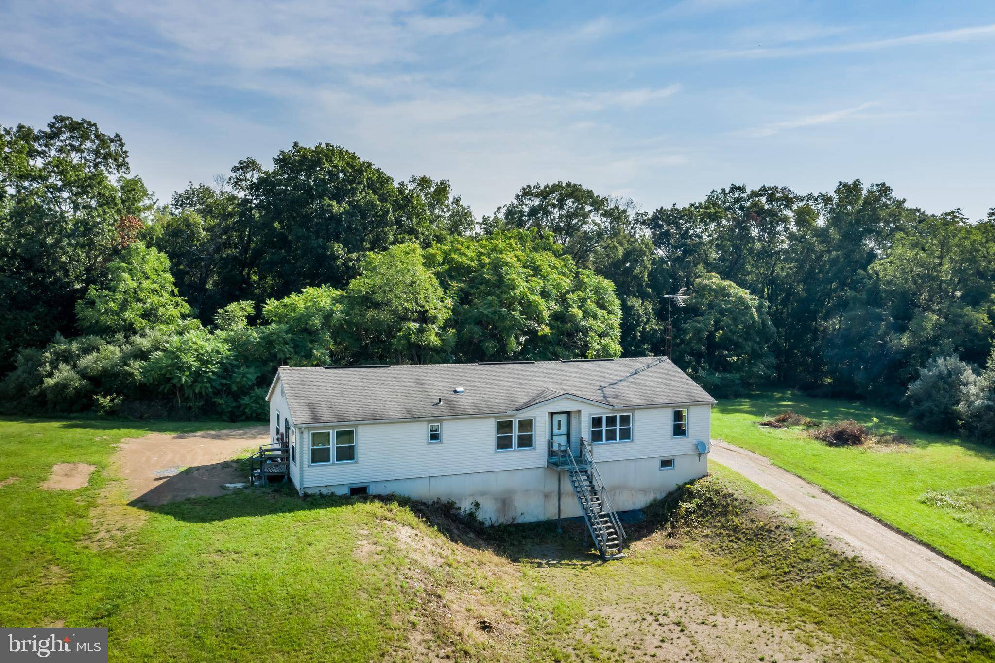 Newville, PA 17241,11 MIDDLE ACRES