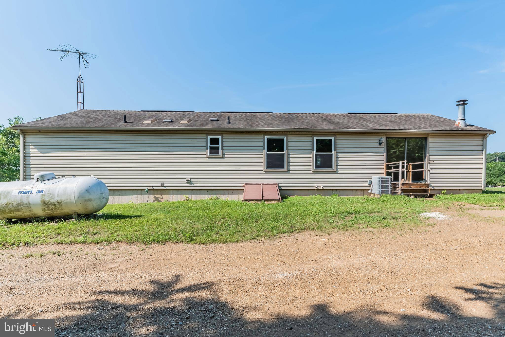 Newville, PA 17241,11 MIDDLE ACRES