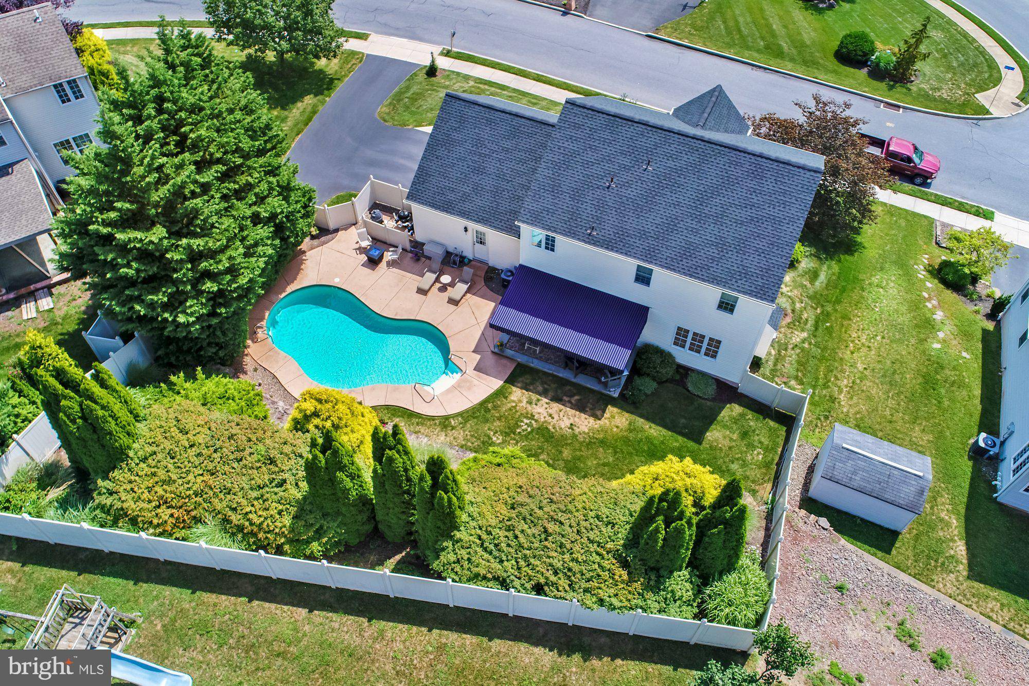 Mohnton, PA 19540,612 WOLFE LN