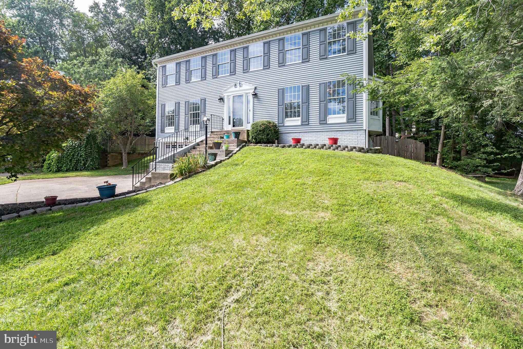 Stafford, VA 22554,6 LEE CT