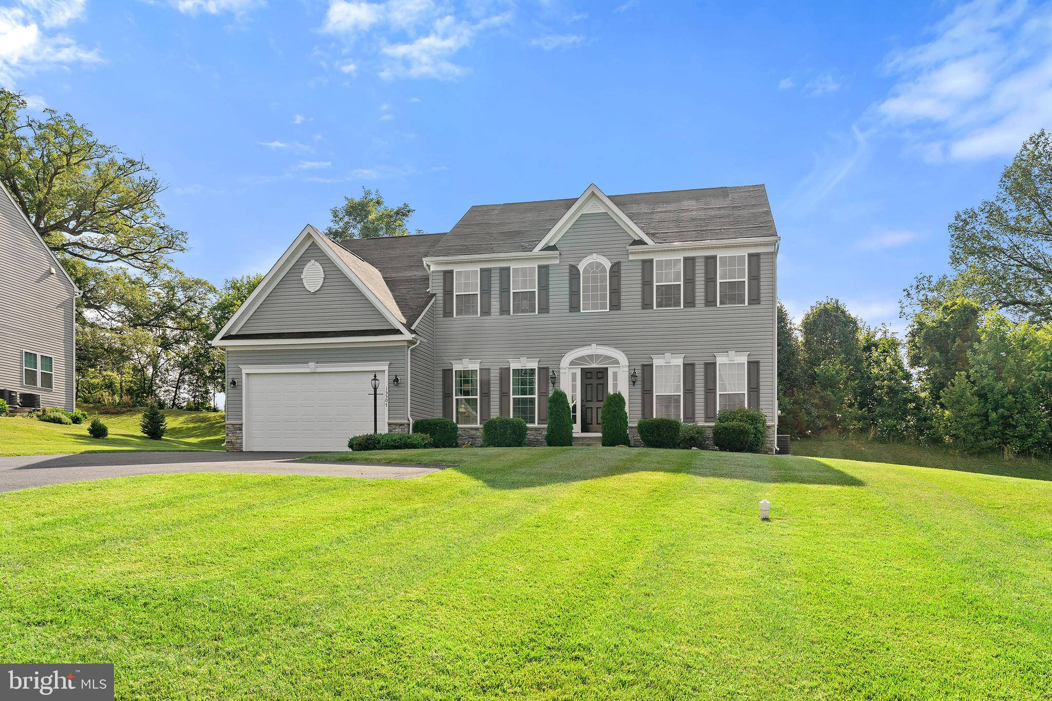 Culpeper, VA 22701,15507 HILLVIEW COURT