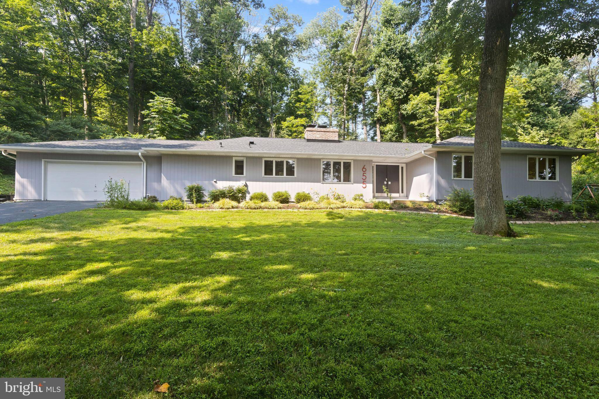 Newtown Square, PA 19073,655 MALIN RD