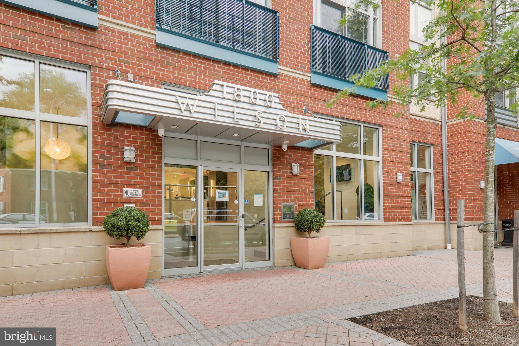 Arlington, VA 22201,1800 WILSON BLVD #125