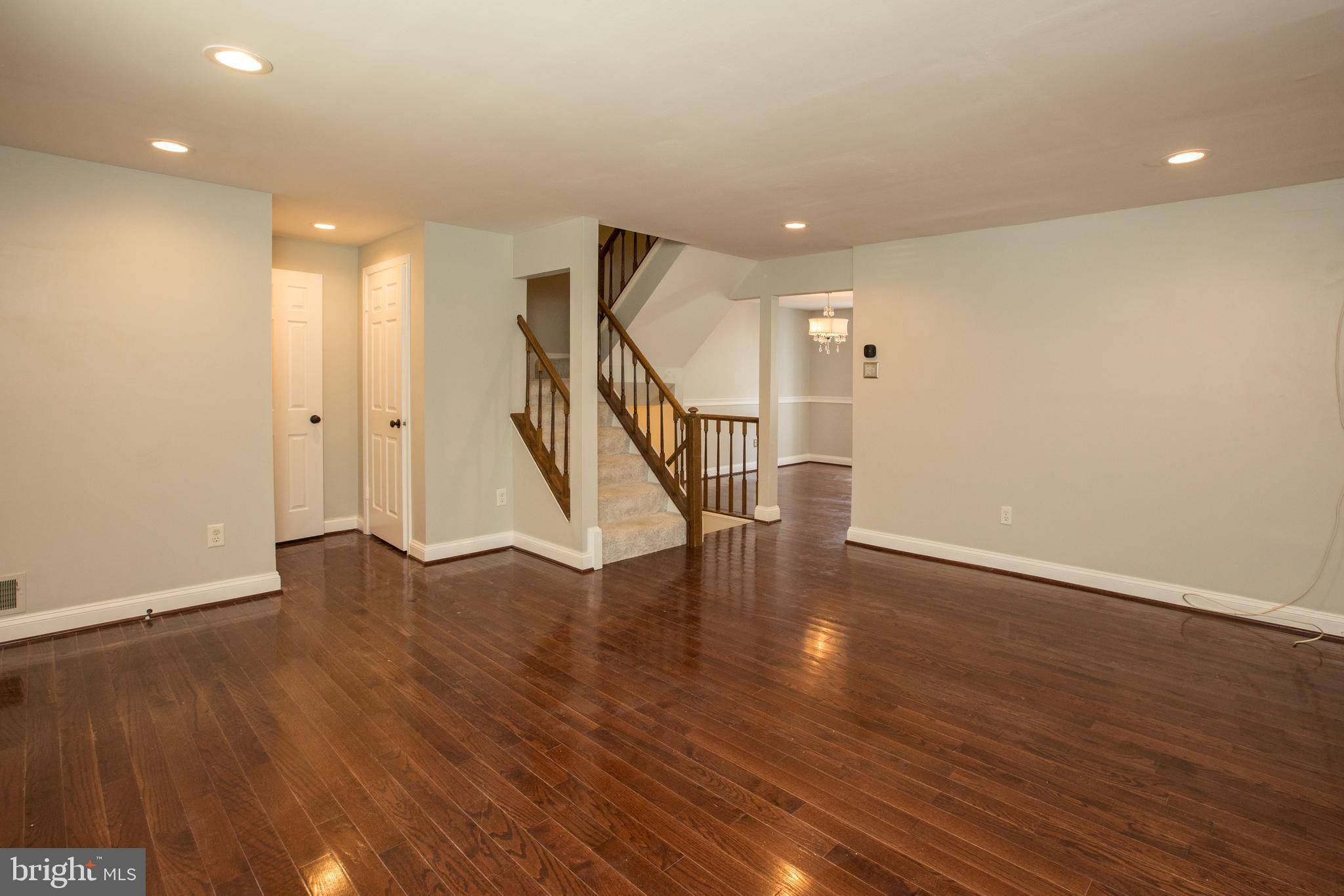 Alexandria, VA 22315,6539 BIRCHLEIGH WAY