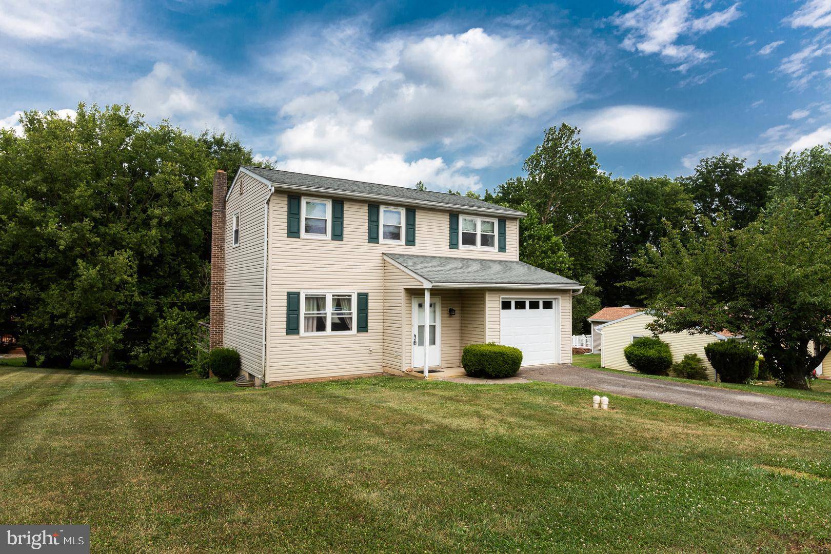 Mount Joy, PA 17552,4097 PARKSIDE CT