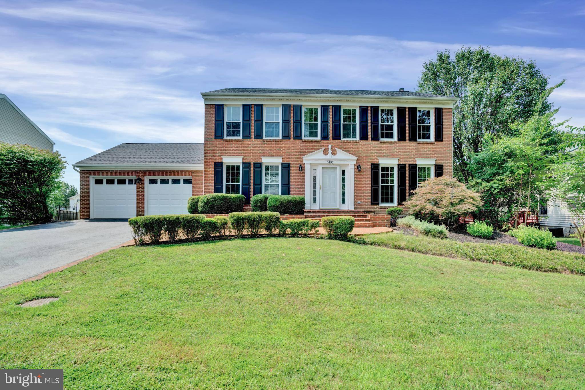 Centreville, VA 20121,6492 PALISADES DR