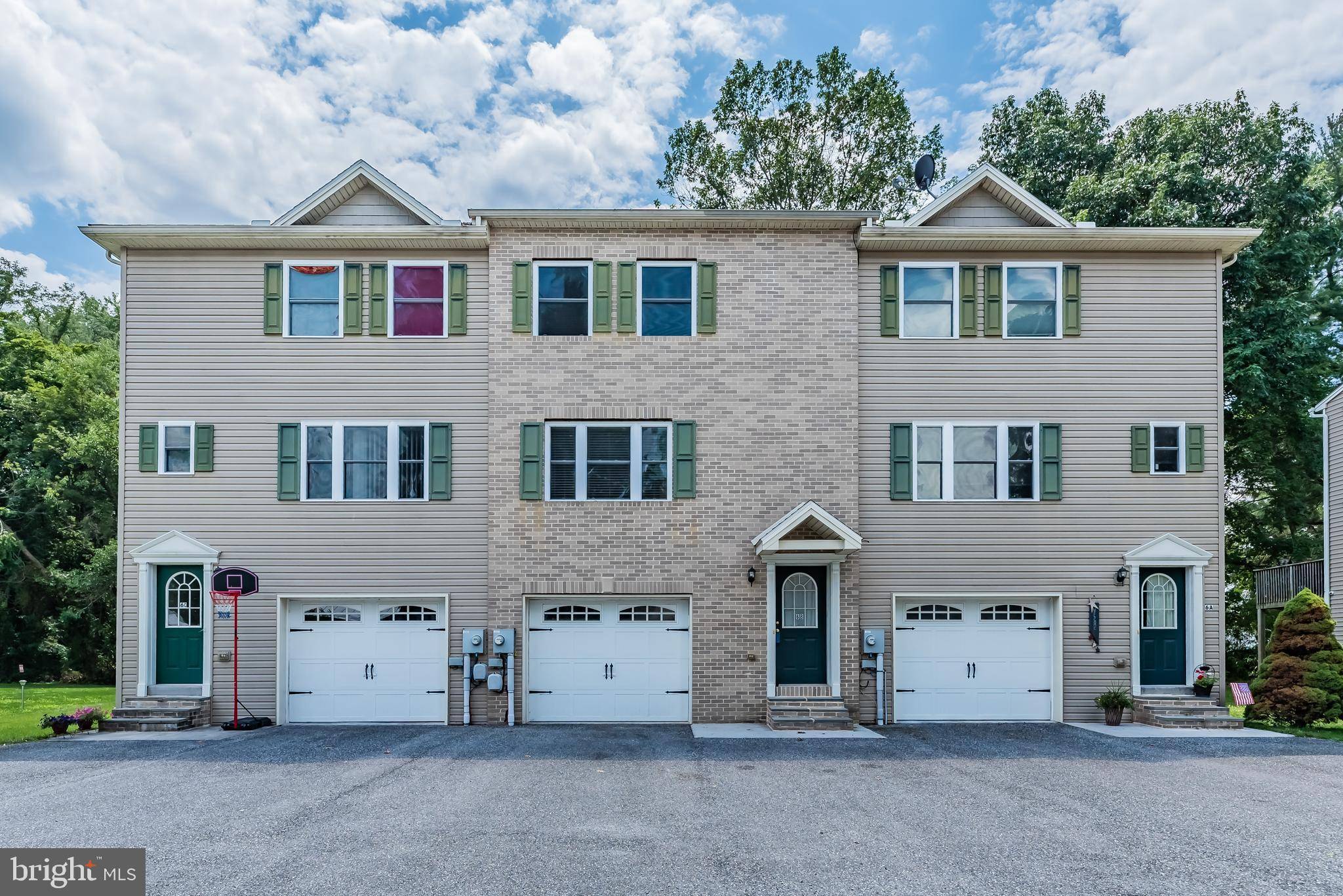 Mount Holly Springs, PA 17065,6-B ORANGE ST