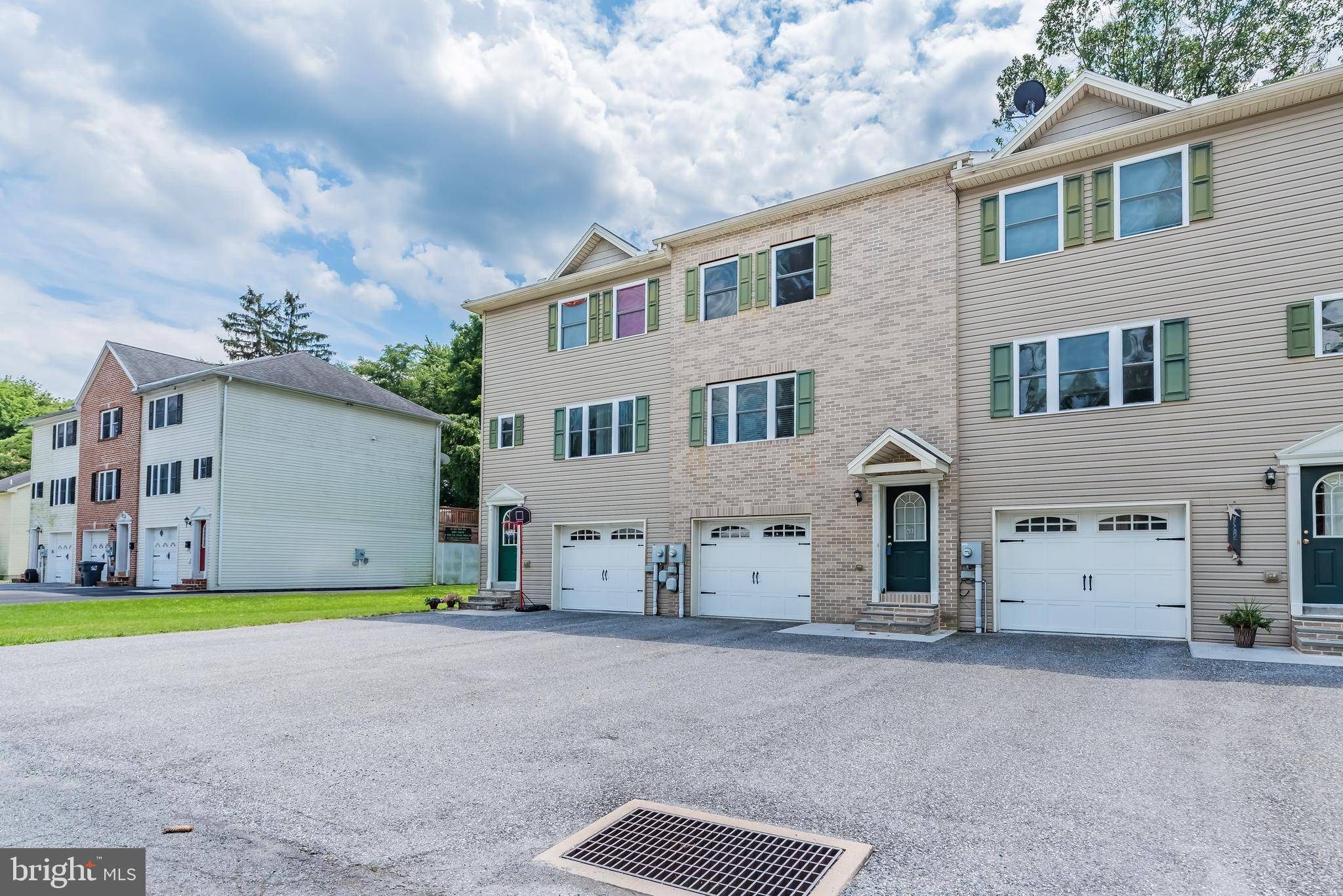 Mount Holly Springs, PA 17065,6-B ORANGE ST