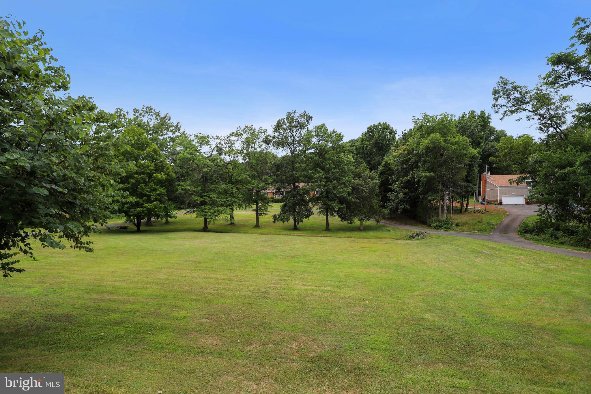 Catlett, VA 20119,8024 KETTLE RUN CT