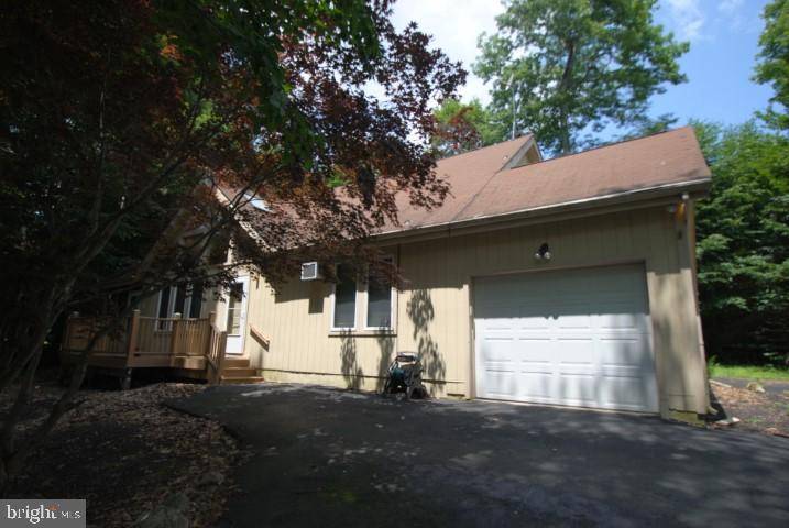 Tobyhanna, PA 18466,103 VIOLET PL