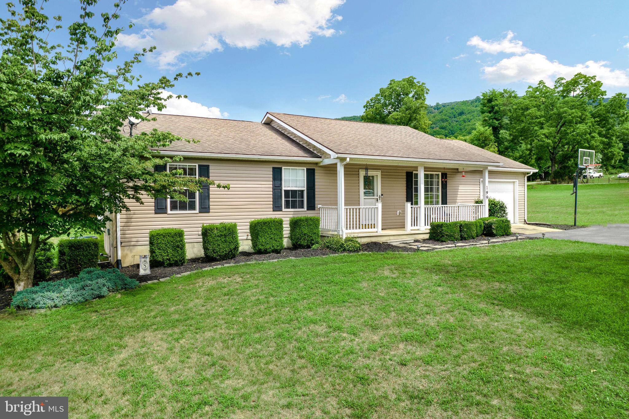 Luray, VA 22835,199 WINTERGREEN DR