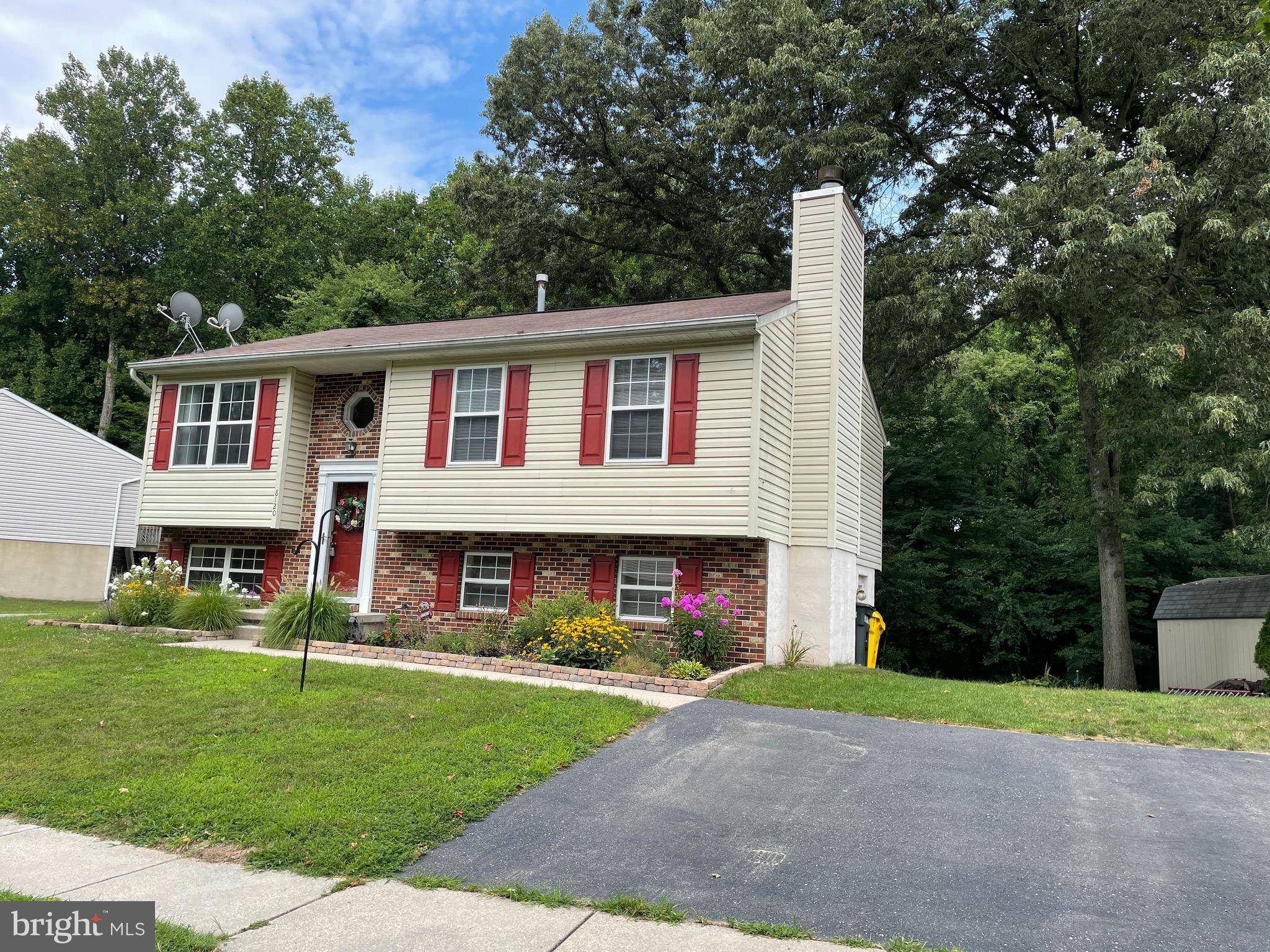 Pasadena, MD 21122,8120 MOUNTAIN VIEW CIR