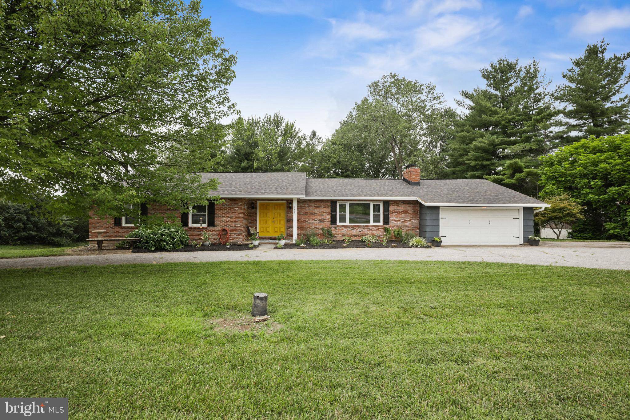 Hampstead, MD 21074,136 HANOVER PIKE