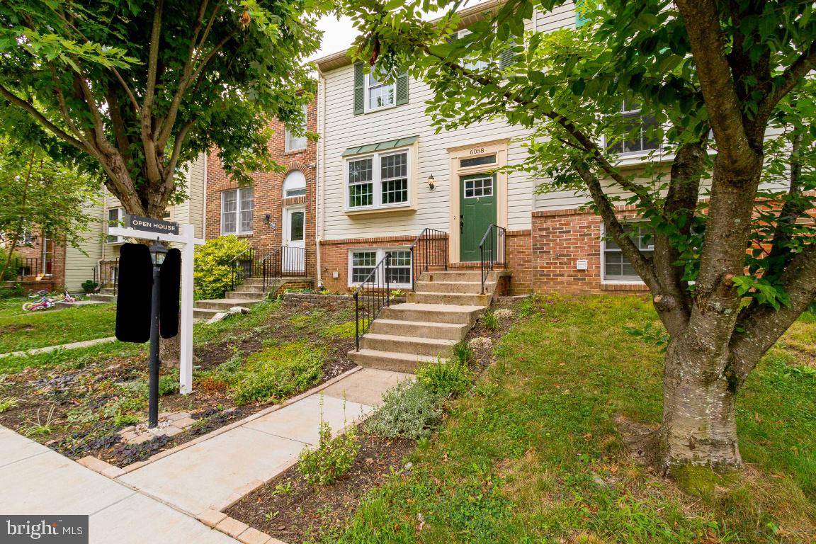 Alexandria, VA 22310,6058 CHICORY PL