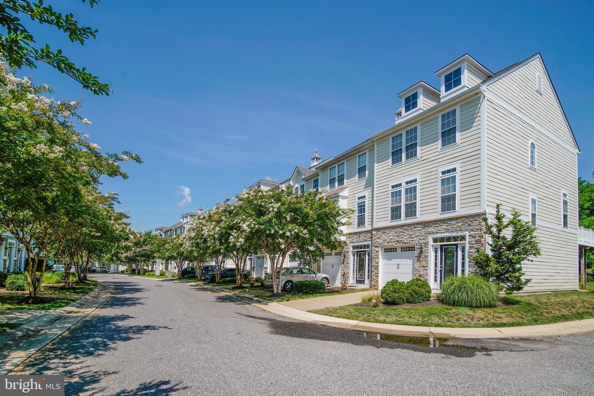 Colonial Beach, VA 22443,305 MONROE POINT