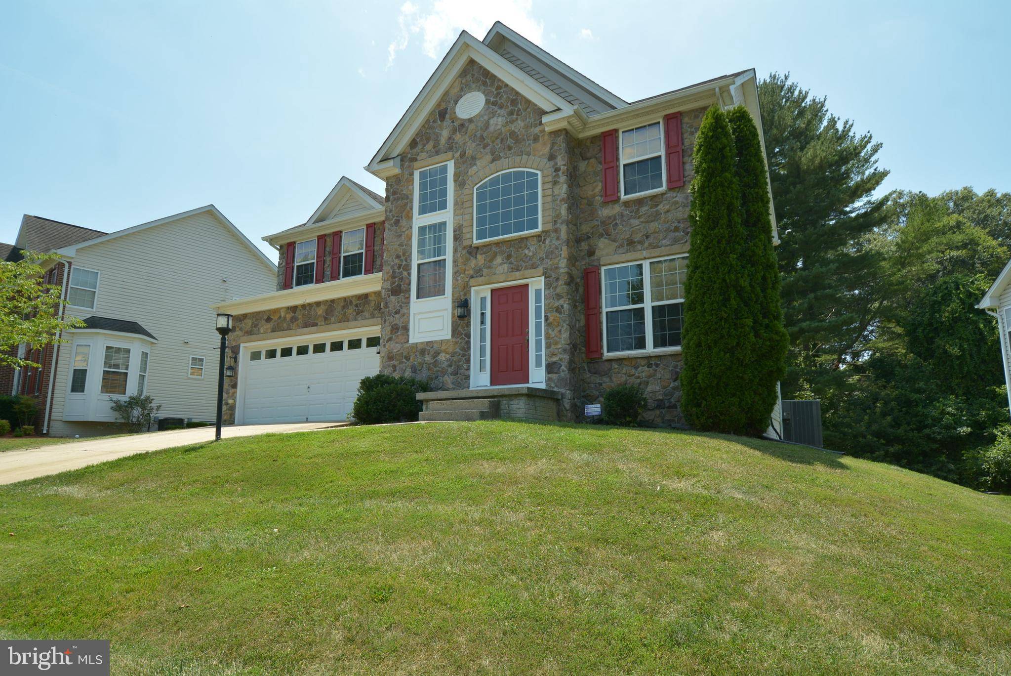 Waldorf, MD 20603,8775 GRASSLAND CT