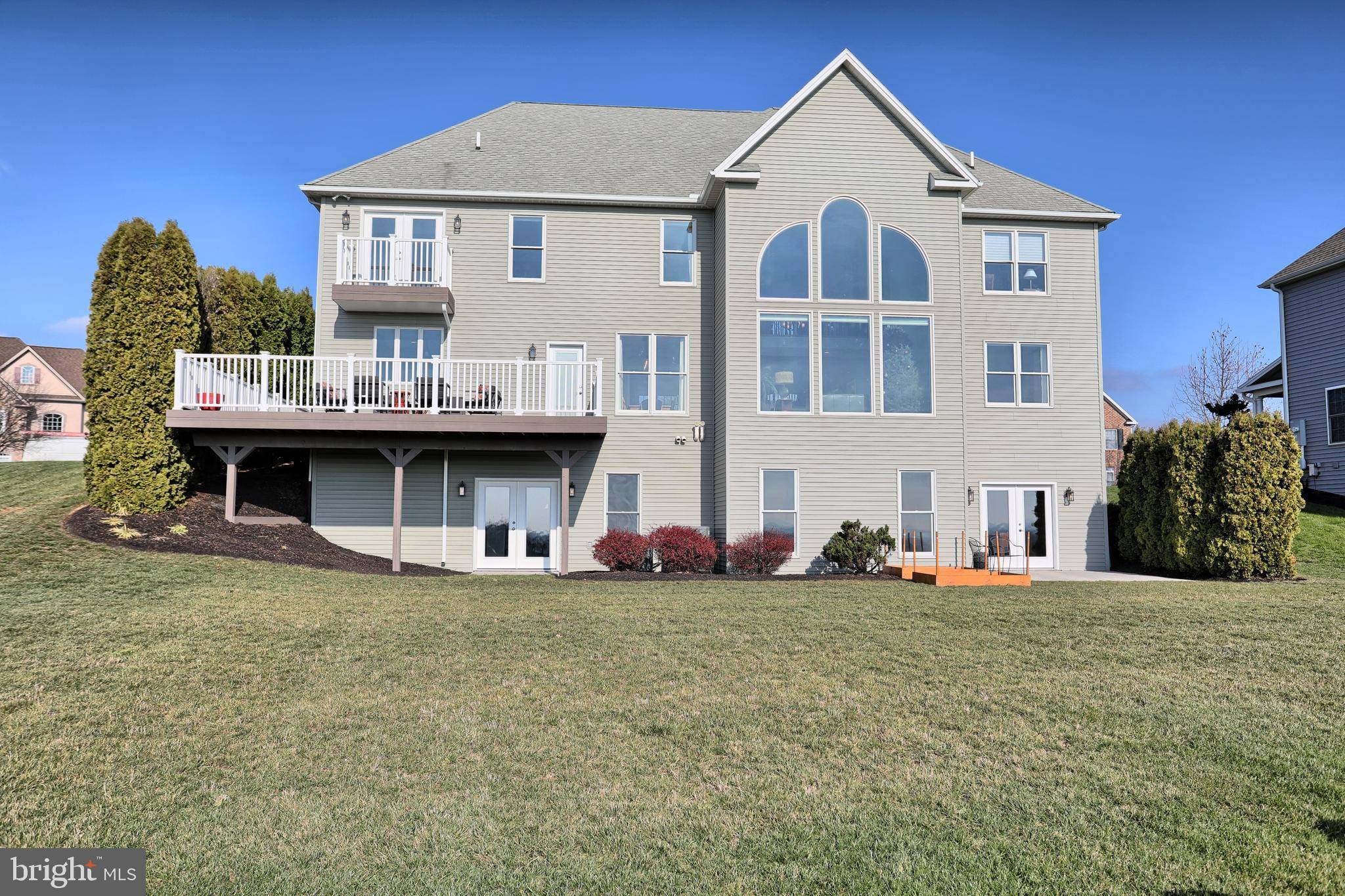 Mechanicsburg, PA 17050,1212 SUMMIT WAY