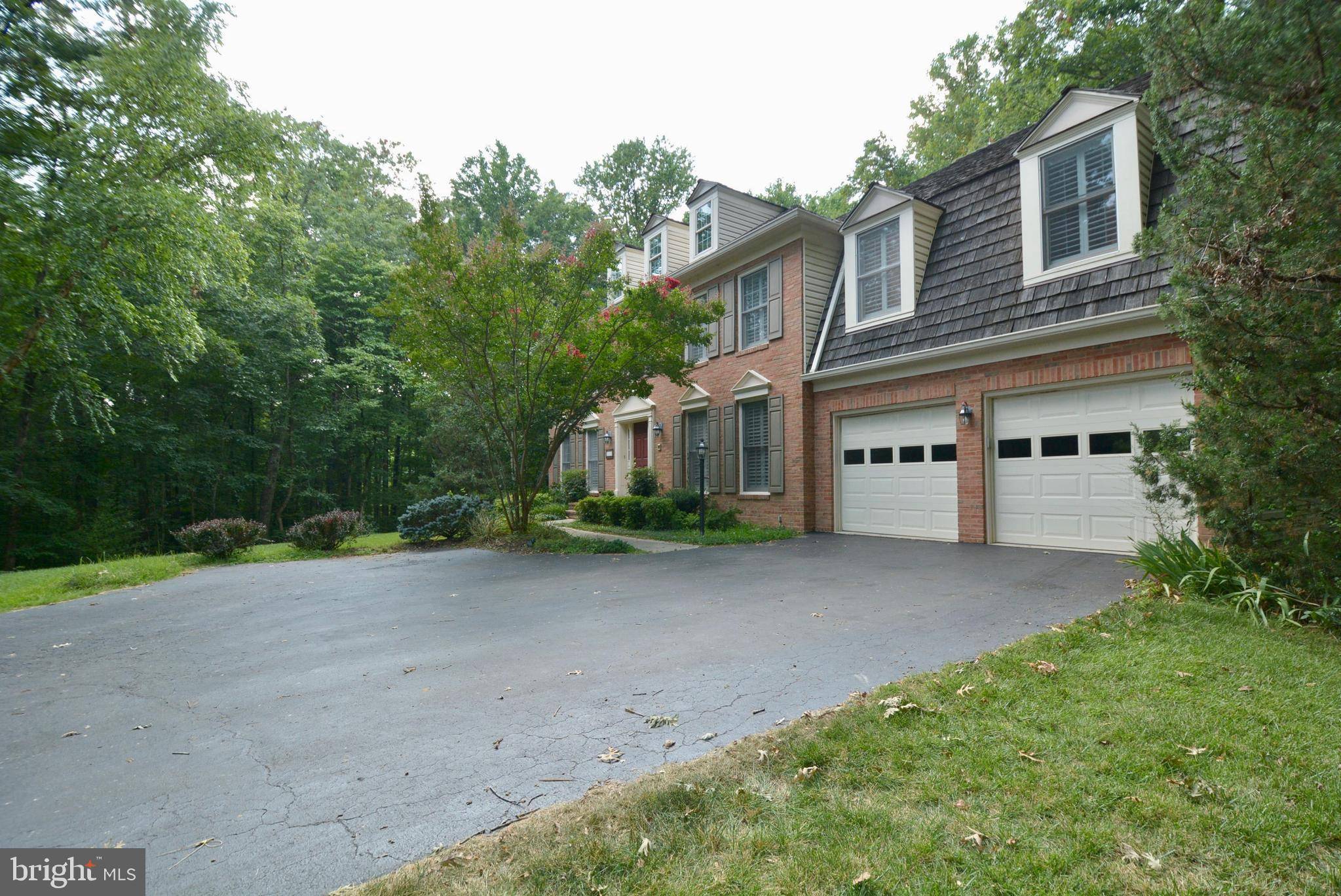 Fairfax Station, VA 22039,10131 HOMAR POND DR