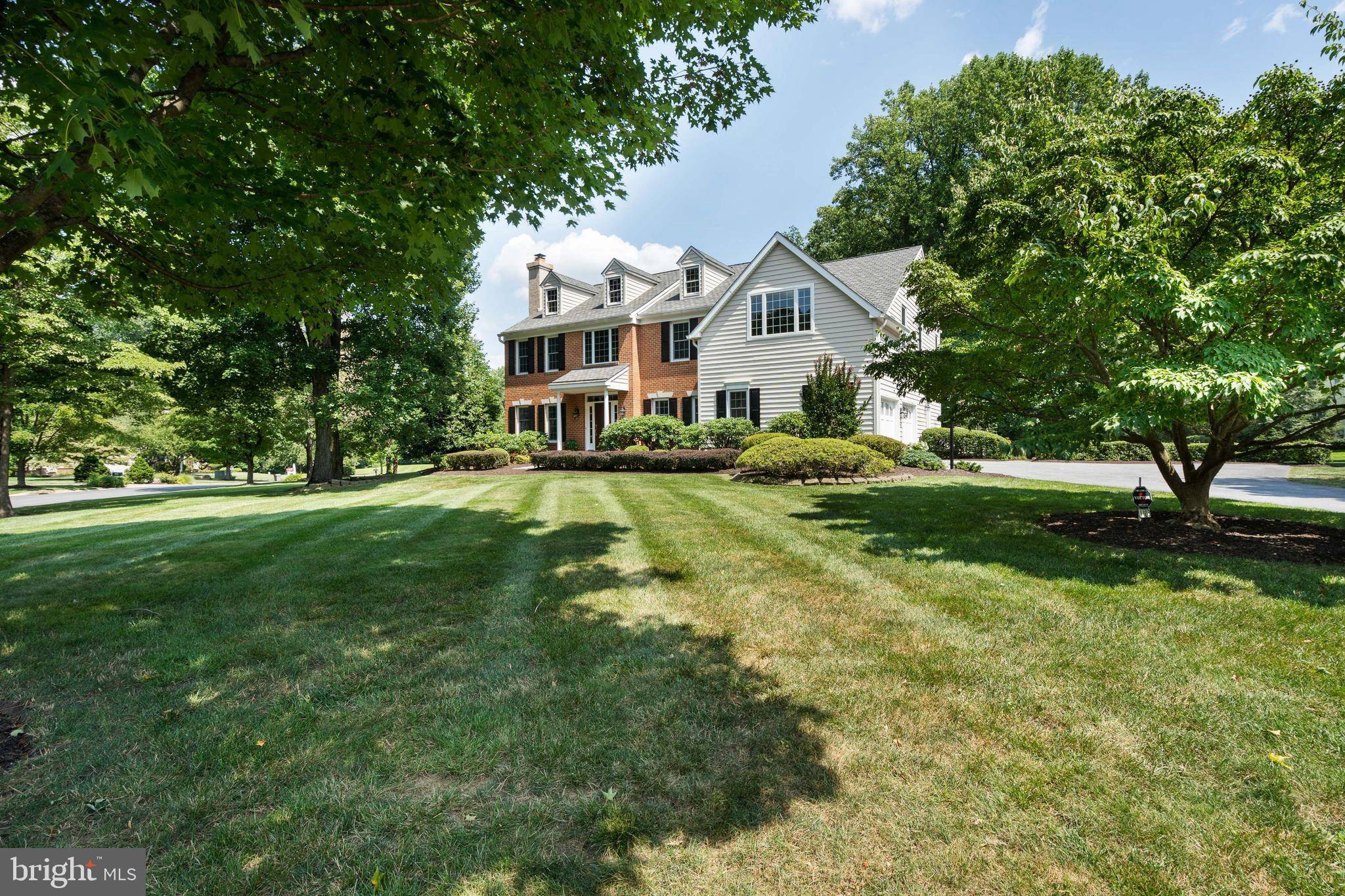 West Chester, PA 19380,1103 DICKENS DR