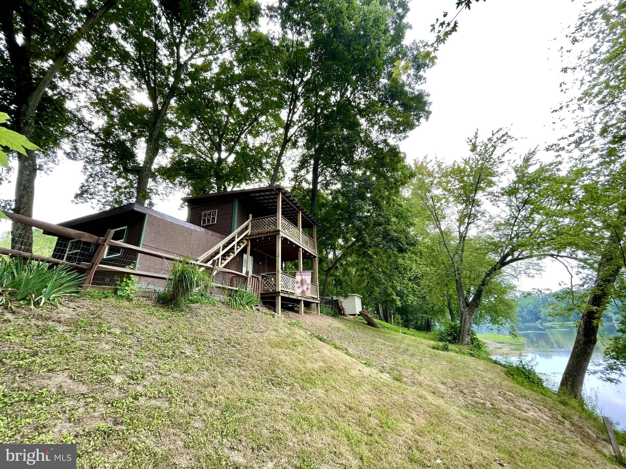 Hedgesville, WV 25427,512 RISINGER RD