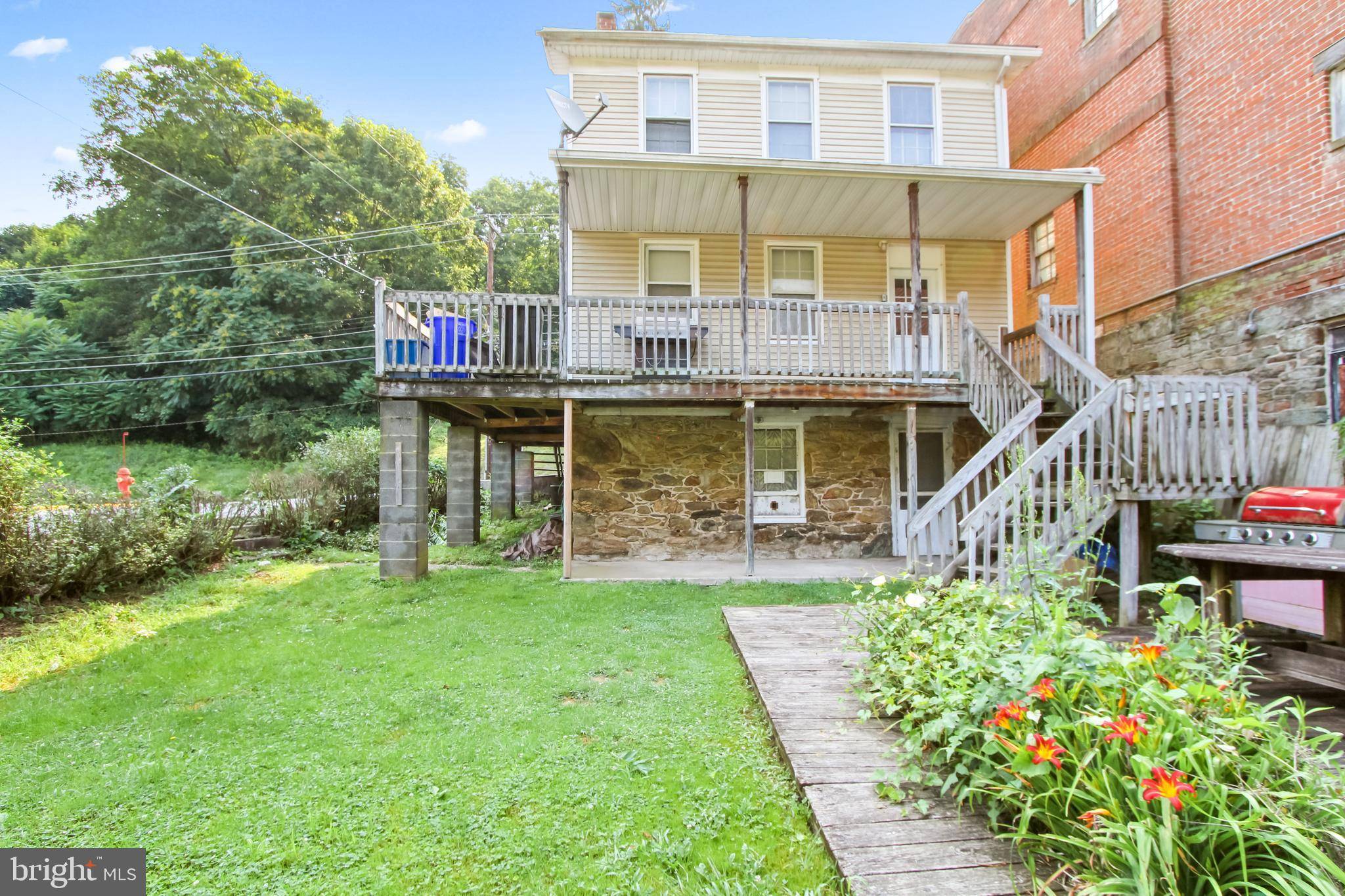 Glen Rock, PA 17327,35 MANCHESTER ST