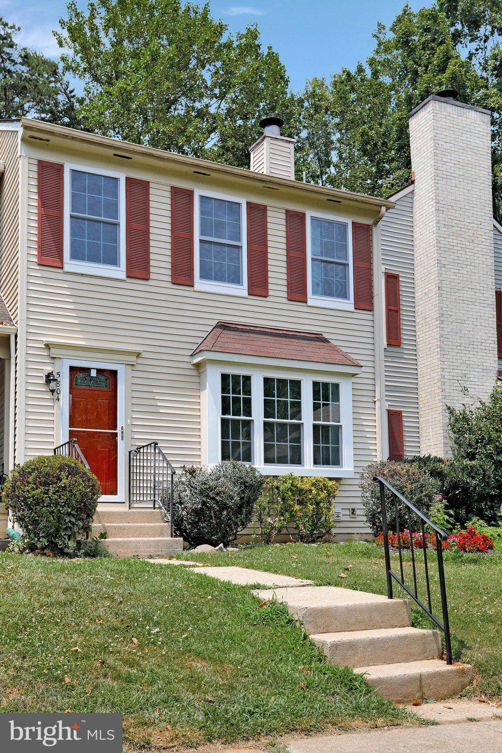 Centreville, VA 20121,5804 WATERDALE CT