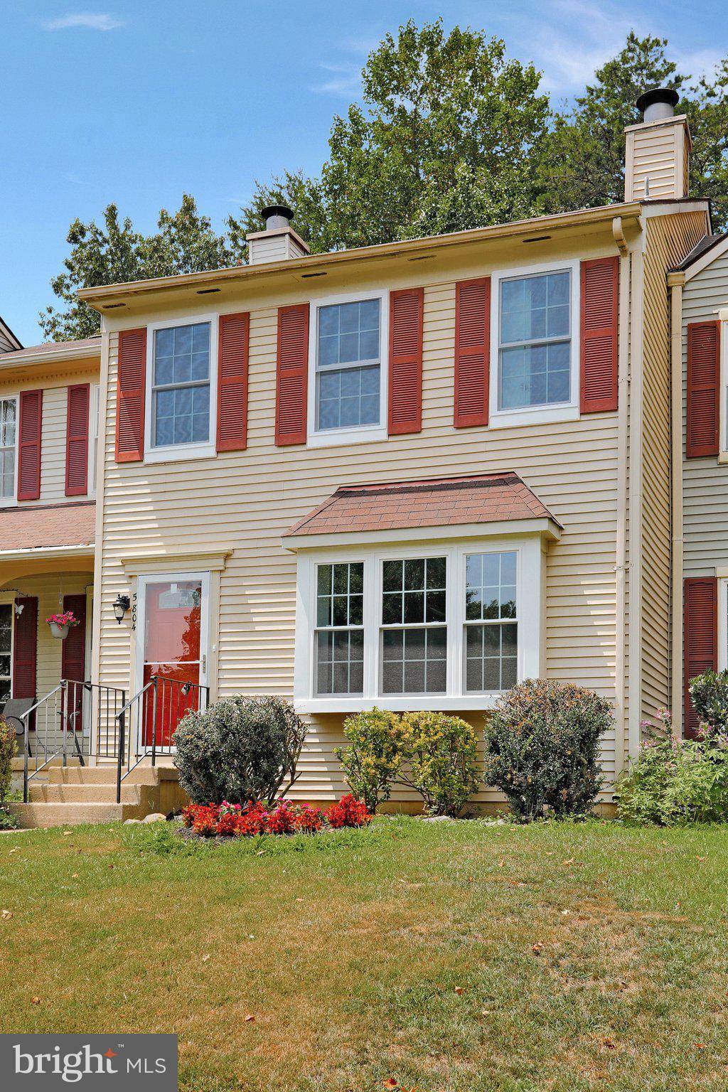 Centreville, VA 20121,5804 WATERDALE CT