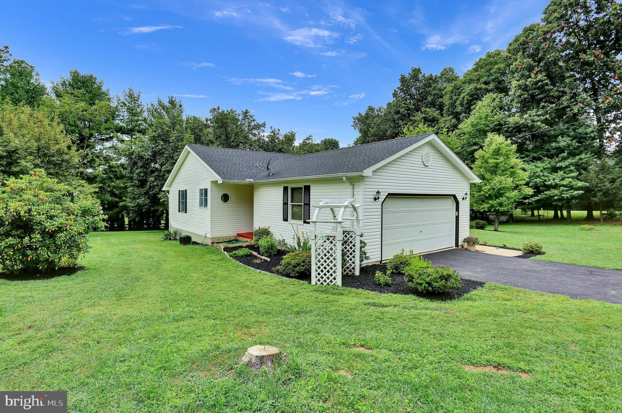 Fawn Grove, PA 17321,298 TORBERT RD