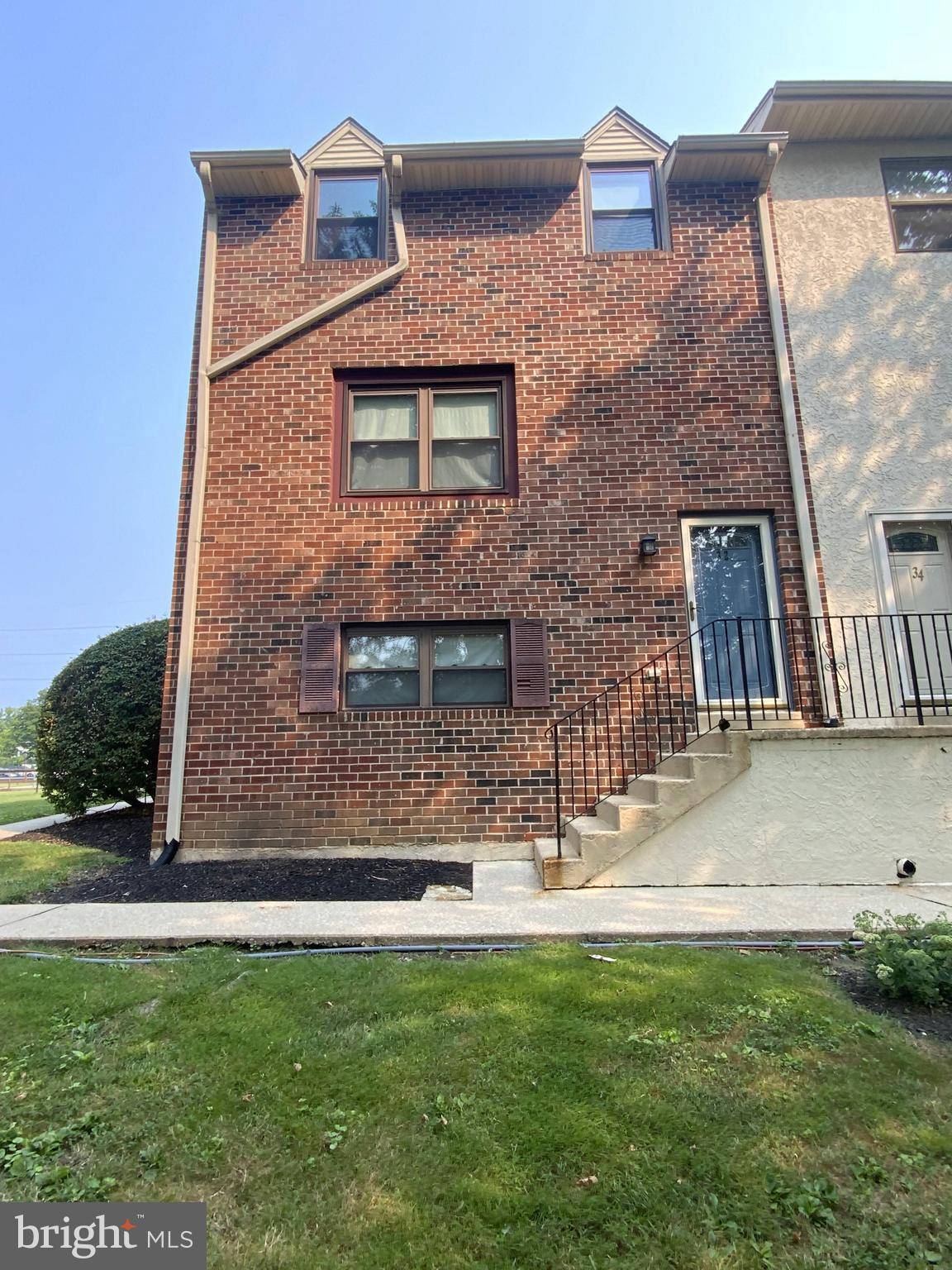 Rutledge, PA 19070,31 SILVER LAKE TER #32