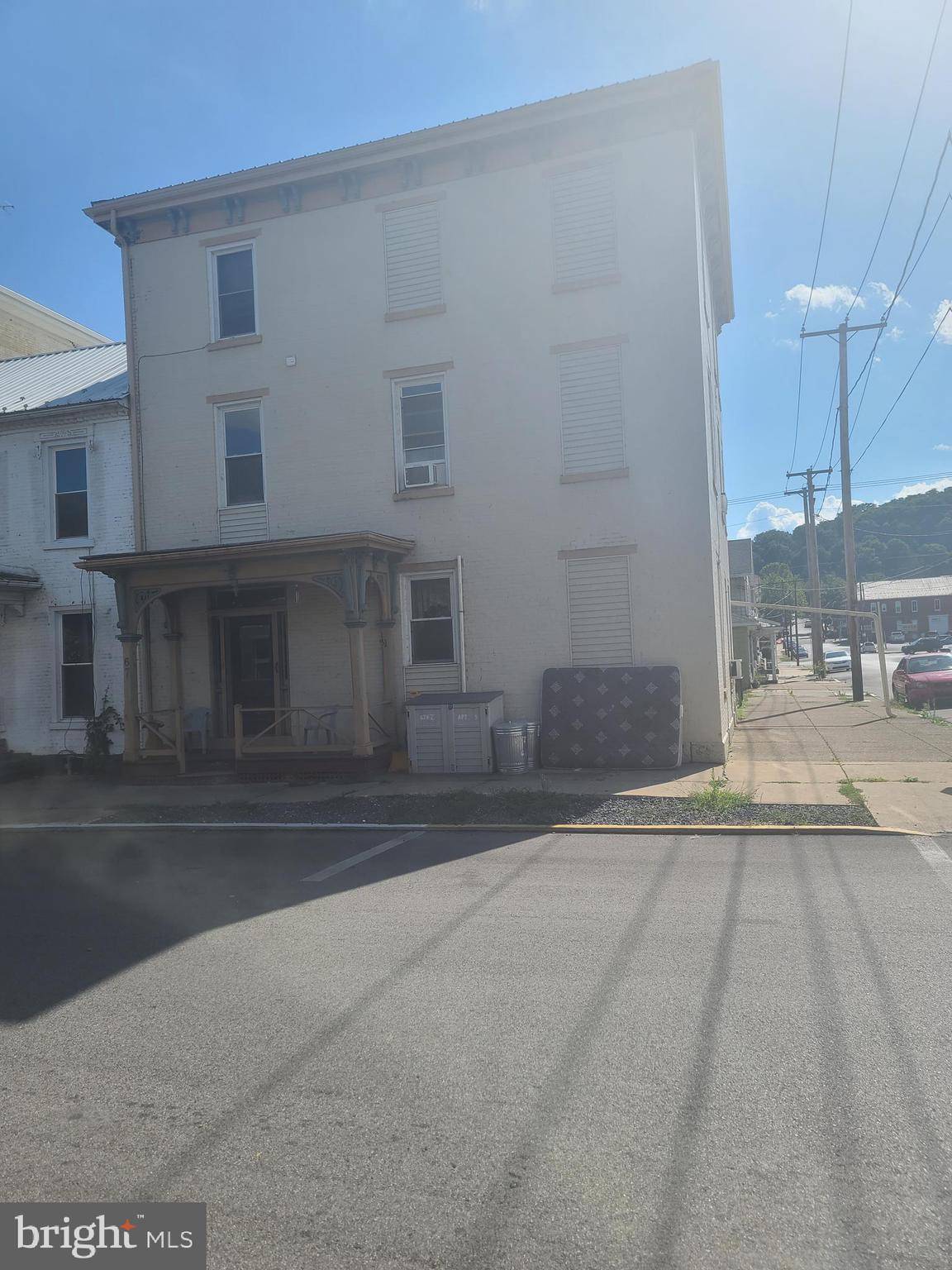 Newport, PA 17074,67 N 2ND ST