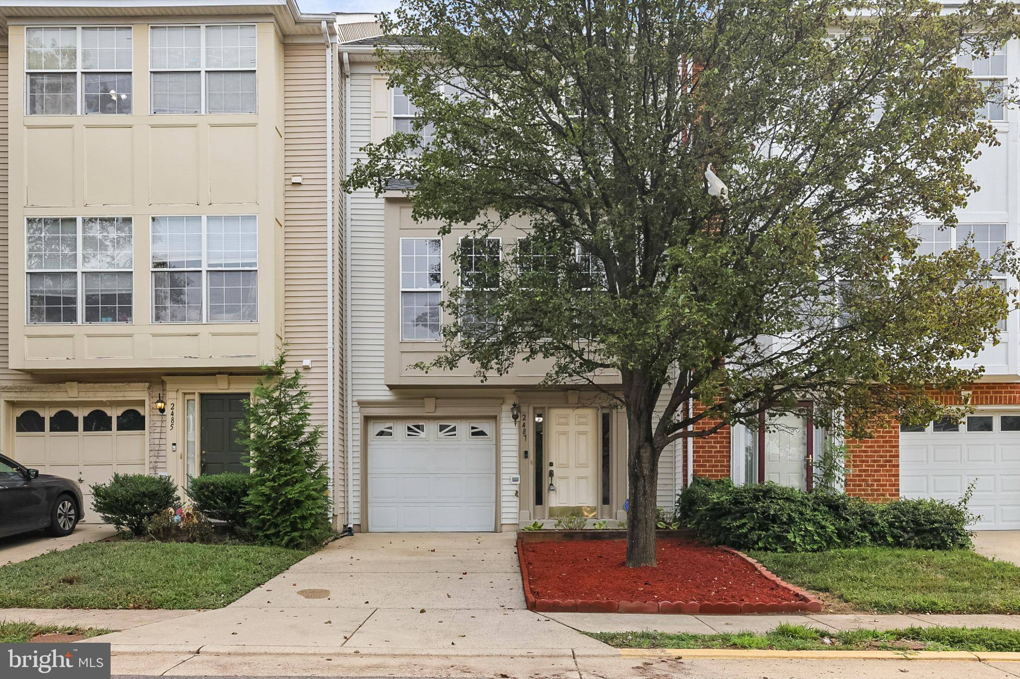 Herndon, VA 20171,2487 WHEAT MEADOW CIR