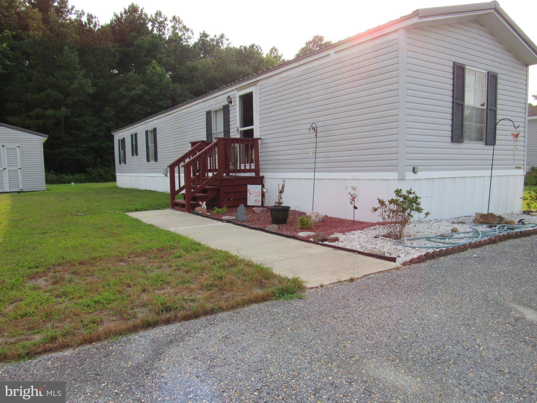 Seaford, DE 19973,464 LONG BRANCH RD #45930