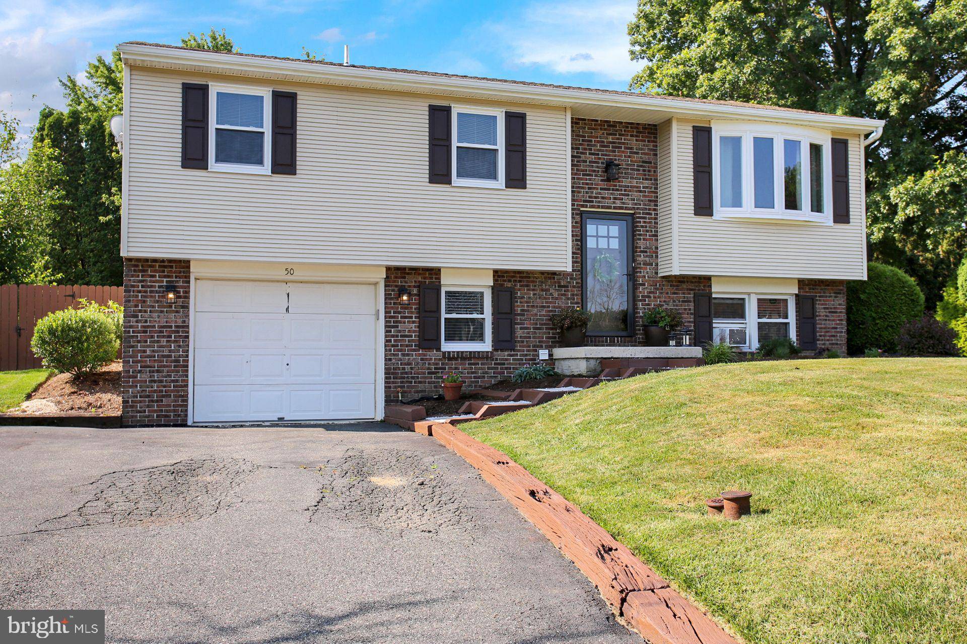 Oley, PA 19547,50 CARRIAGE CIR