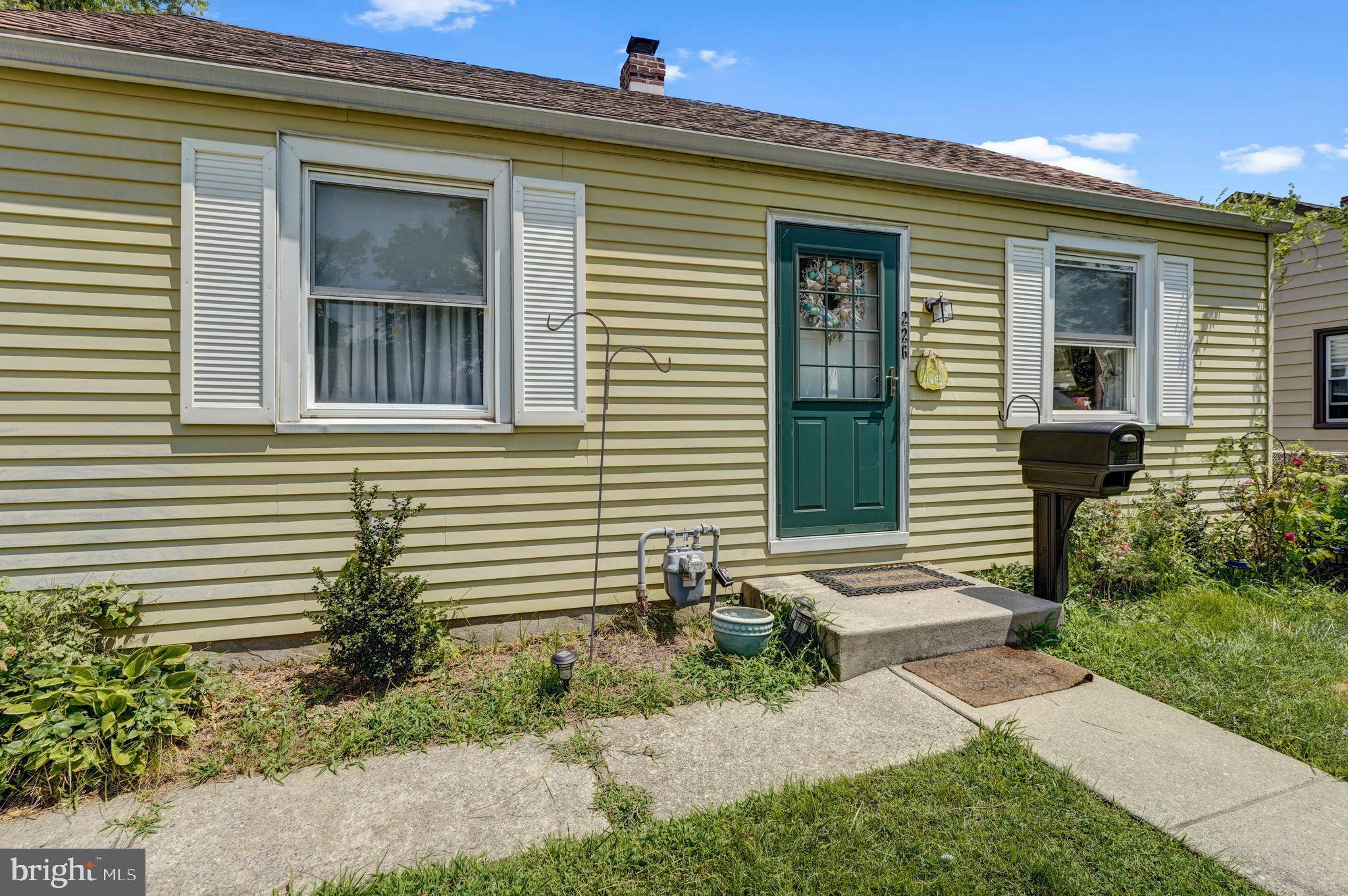 Norwood, PA 19074,226 MARTIN LN