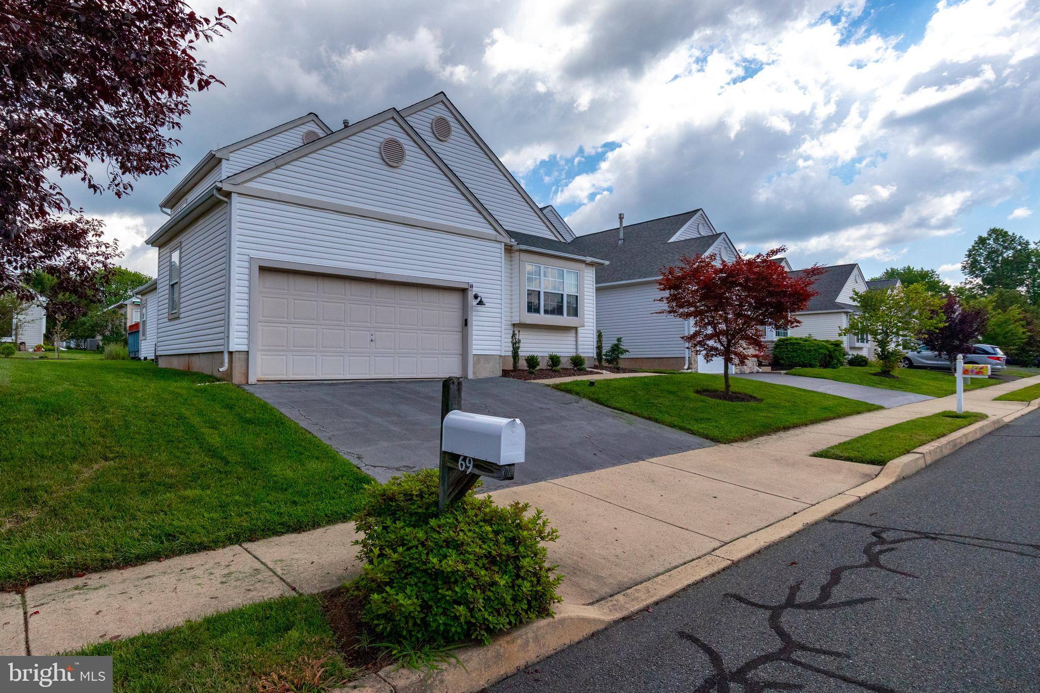 Royersford, PA 19468,69 LONGCROSS RD