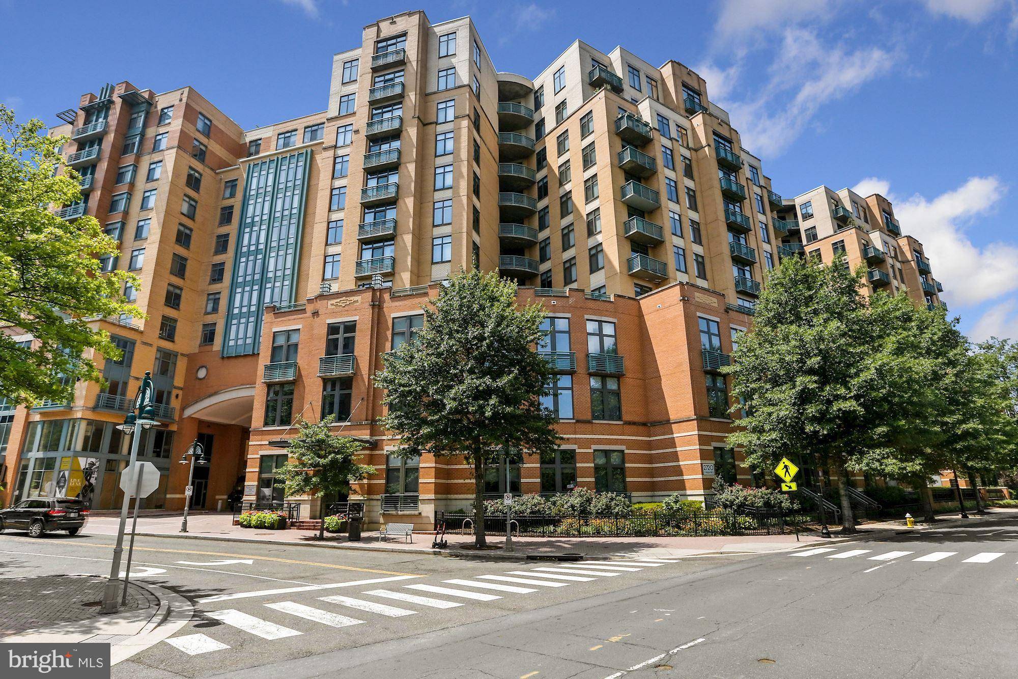 Arlington, VA 22206,2720 S ARLINGTON MILL DR #614