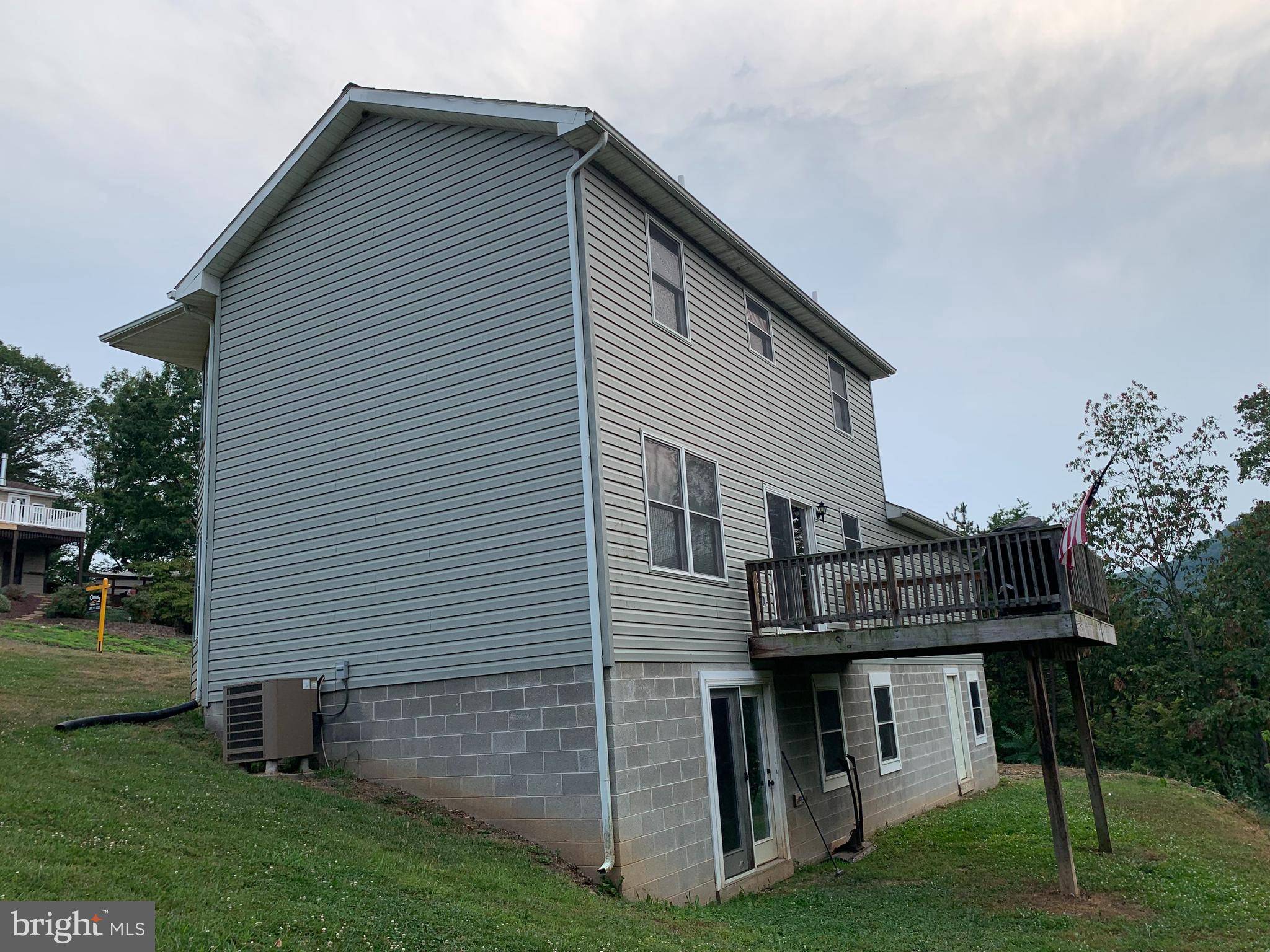 Ridgeley, WV 26753,305 ASHLAND DR